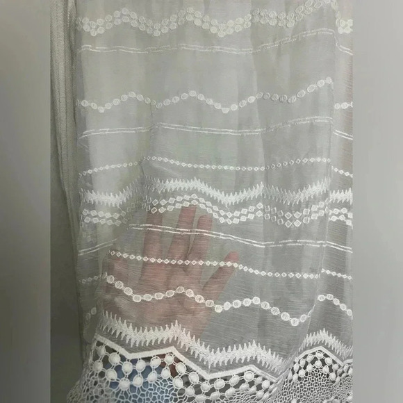 White House Black Market Layered Crochet Lace Trimmed Sweater Blouse Size Small - Picture 6 of 11